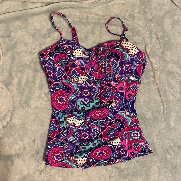 Tankini swimsuit top - Picture 1 of 3